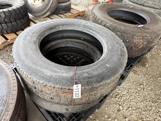 (2) 275/80r24.5 Tires