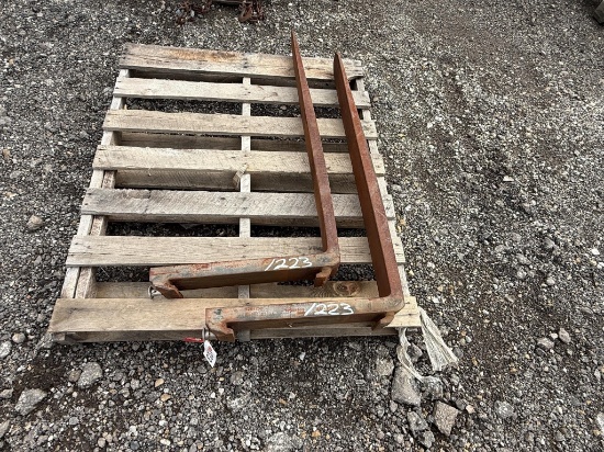 (2) 41" Forklift Forks