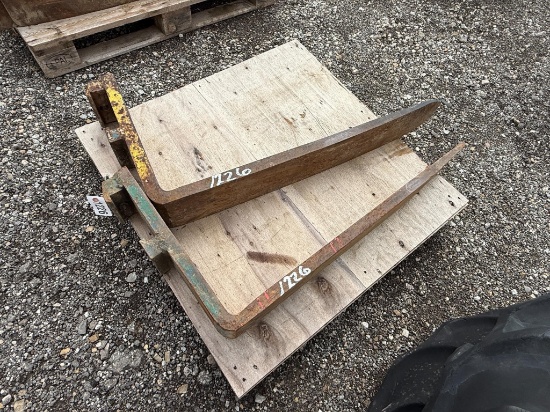(2) 40" Forklift Forks