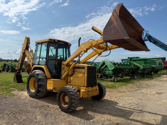 John Deere 410D Loader Backhoe