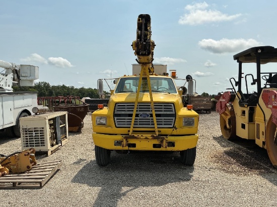 1994 Ford F800 Bucket Truck