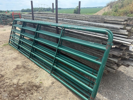 (3) 16' Gates