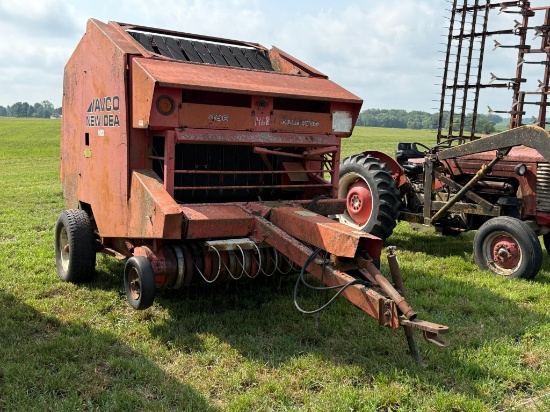 Avco New Idea 486 Round Baler