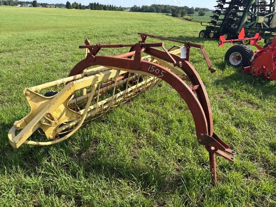 NEW HOLLAND 56 HAY RAKE