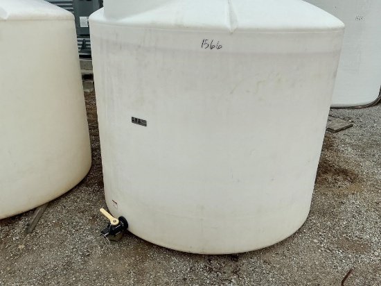 2500 Gallon Poly Tank