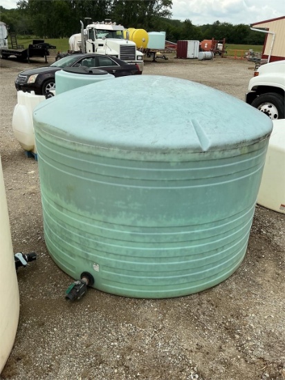 1500 Gallon Poly Tank