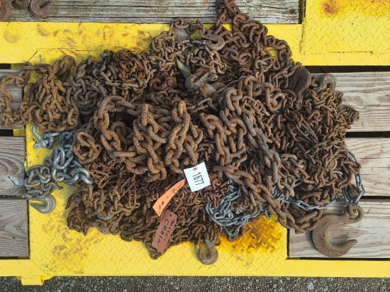 Pile Of Log Chains