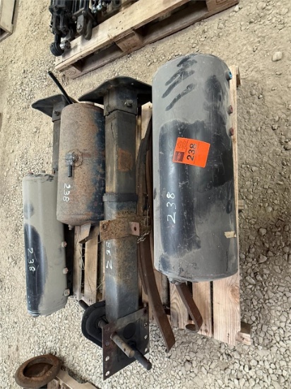 (2) Landing-gear Jacks; (3) Air Tanks On Pallet