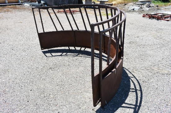 Round Bale Feeder, Needs Repair,