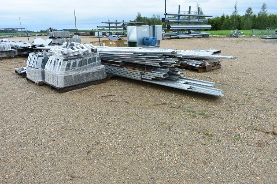 42' Bin Floor w/ Stands
