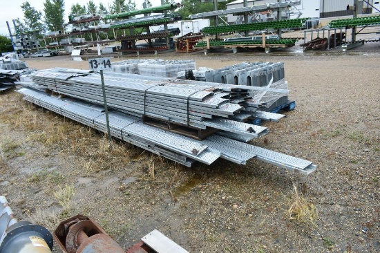 42' Bin Floor w/ Stands