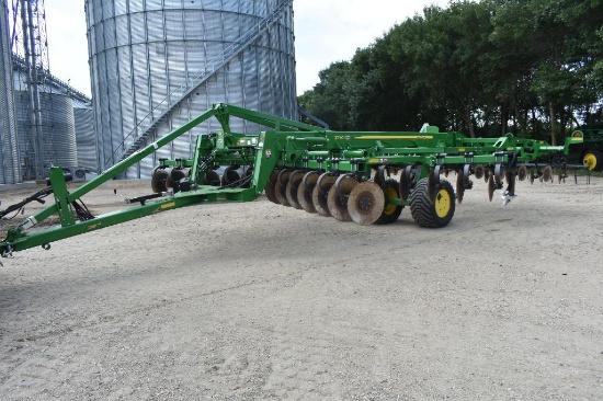 2024 18' John Deere 2730 9 Shank Disc Ripper,