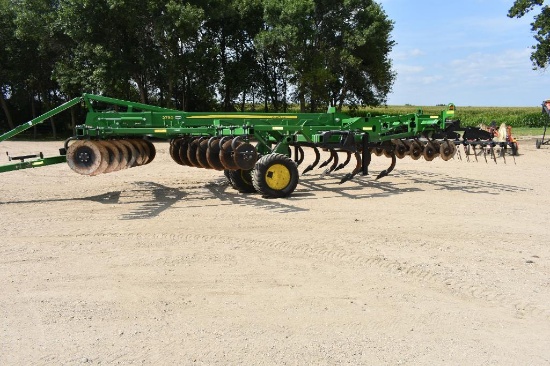 2024 18' John Deere 2730 9 Shank Disc Ripper,
