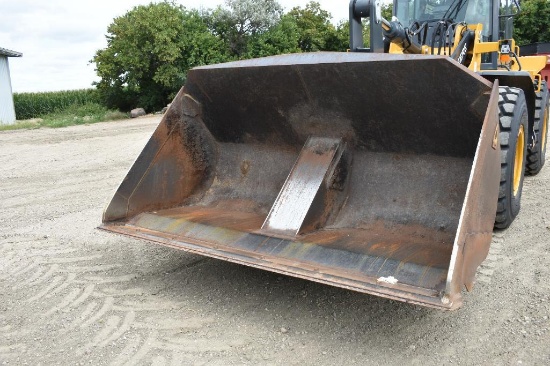 102" Dumax Rolling Bucket, Single Point Hookup, Fits John Deere 544P Wheel Loader