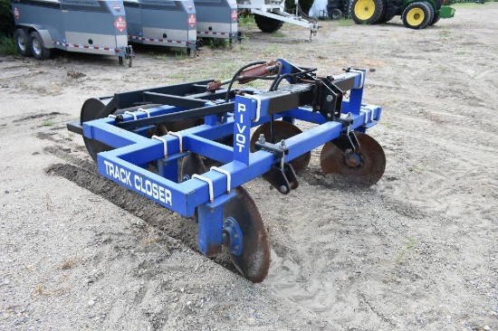 Pivot 3pt Trench Closer with Rear 3' Roller, 6 Blade, 7' 8" Wide, HYD Lift on Roller