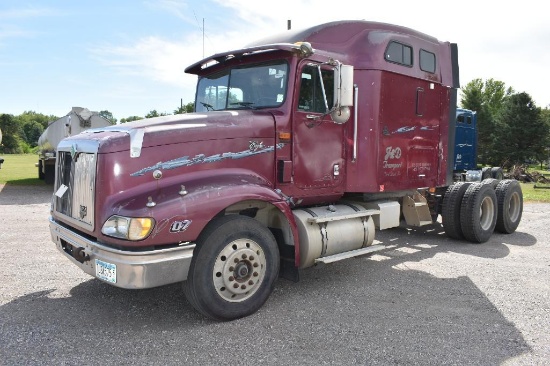 1998 International 9400 Eagle with Pro Sleeper, 18 Speed Eaton Fuller, N14 Red Top Cummins,