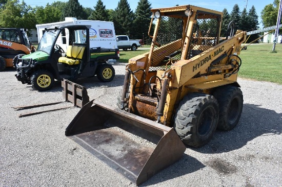 1996 Hydro Mac 1700 Skid Loader, 2617 Hours. T Bar,