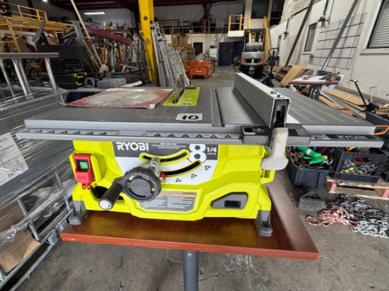 Ryobi 8 1/4" Table Saw - Model RTSO8T