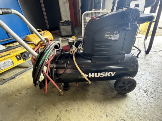 Husky 8 Gal. 150 PSI Air Compressor