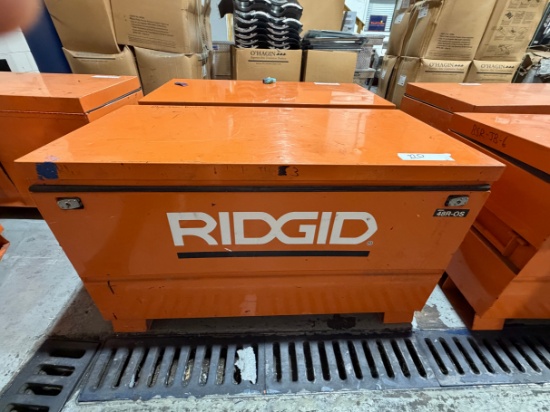 RIDGID Heavy-Duty Jobsite Storage Box