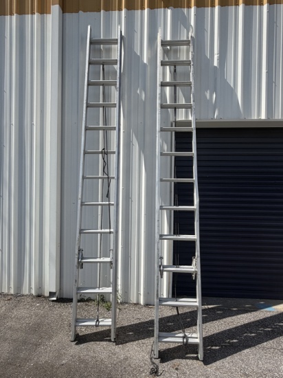 16'–24' Aluminum Extension Ladder w/ Rope & Pulley