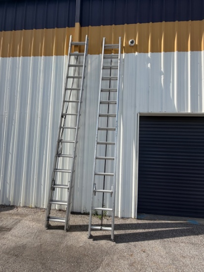 Werner 14'–26' Extension Ladder -300 lb Capacity