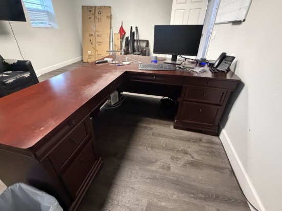Office Desk Lot - Electronics Included