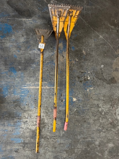 (3) Long Handle Roofing Tear Off Tools