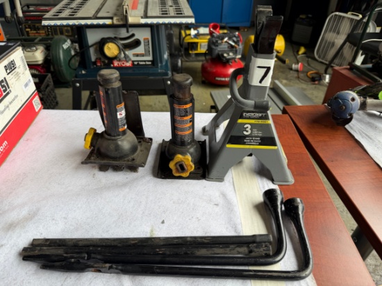 Trailer Jacks, Jack Stand & Lug Wrenches
