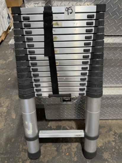 Telescoping Aluminum Extension Ladder