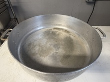 Oversized Roasting Pot w. Handles