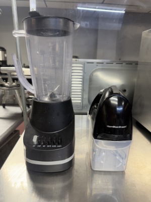 Electric Hand Mixer & Countertop Blender
