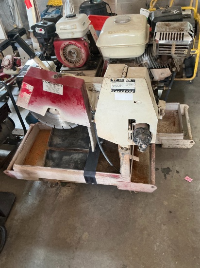 Concrete Saw