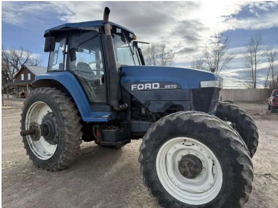 1995 Ford Genesis 8870 Tractor