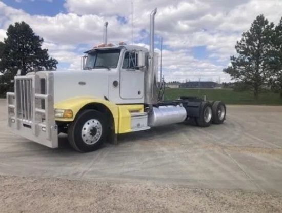 1995 Peterbilt 377 Day Cab Truck