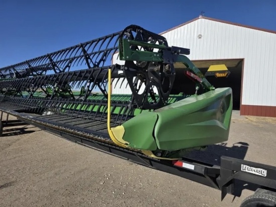 2024 John Deere HD35R Hinge Draper 2024 John Deere HD35R Hinge Draper