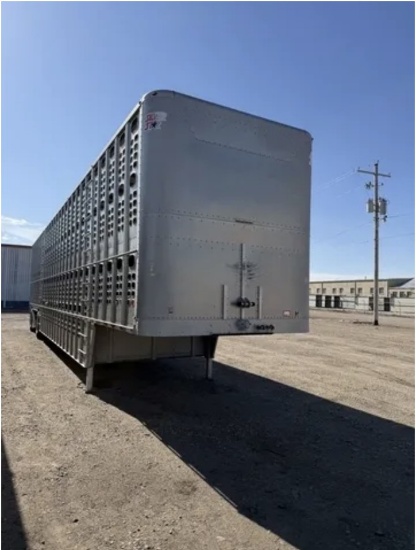 2013 Wilson Spread Axle Cattle Pot Trailer
