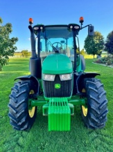 2017 John Deere 5090R Tractor