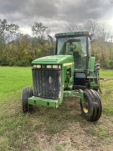 John Deere 8200 Tractor