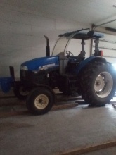 New Holland TS6-110 Tractor