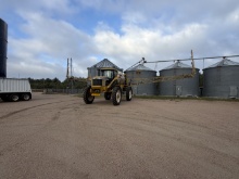 2004 AG-CHEM RoGator 1264 Sprayer