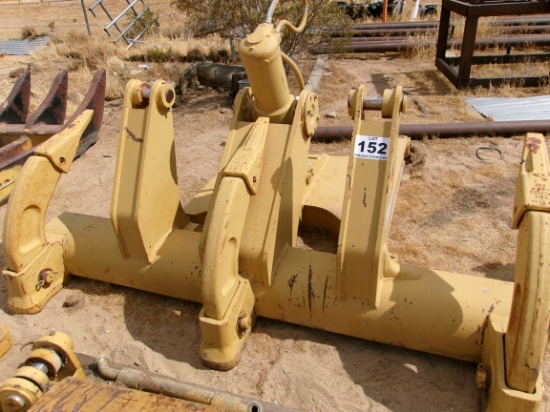 CAT Heavy Duty Ripper