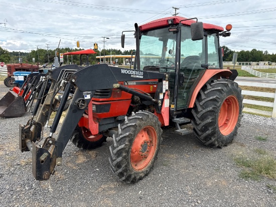 Kubota M6800 Tractor with Loader