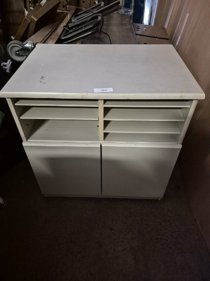 White Cabinet with Shelving and Dual Doors