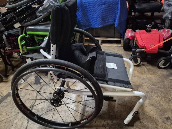 Invacare Top End Crossfire T7A Wheelchair
