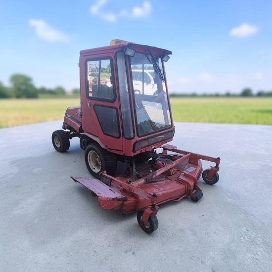 Kubota F2560 Front-Mount Mower