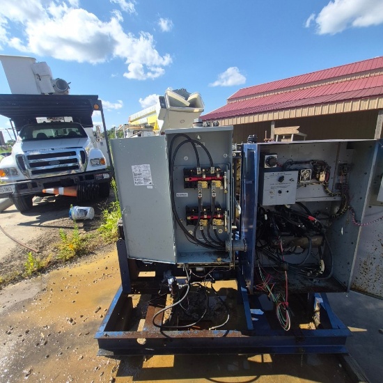 Winco Liquid Propane/Natural Gas Generator with Automatic Transfer Switch GS1202B20UL
