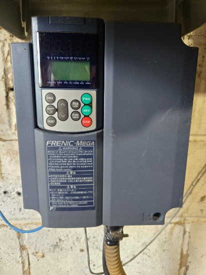 Dairy equipment, vacuum pump, phase convertor, vacuum regulator, frenic-mega converts from 2 Phase t