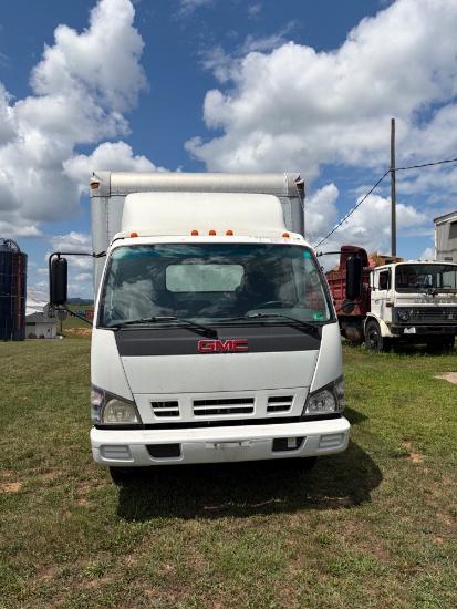 Gmc w4500 box truck single axle dual wheels, 5.2 liter 4 cyl turbo diesel, automatic transmission, 1
