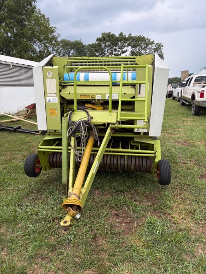 Claas rollant 250 round baler 4x5 bales, twine and net wrap. Baler has been used this year works goo